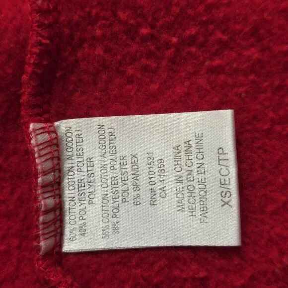 Strawberry Shortcake Sweater Sweatshirt Size XS  Red Long Sleeve Oversized - Picture 7 of 10